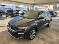 Usata VW T-Roc Advance 150 CV (110 kW) 2019 Grigio SUV