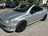 Usata Peugeot 206 CC 109 CV (80 kW) 2005 Argento Cabrio