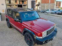 Usata Jeep Commander Overland 218 CV (160 kW) 2008 Rosso SUV