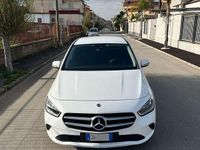 Usata Mercedes B180 Business 116 CV (85 kW) 2022 Utilitaria