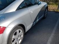 Usata Audi TT 225 CV (165 kW) 1999 Grigio Coupé