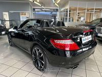 Usata Mercedes SLK200 184 CV (135 kW) 2015 Nero Cabrio