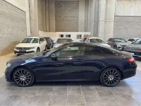 Usata Mercedes E220 Premium Plus 194 CV (142 kW) 2018 Blu/azzurro Coupé
