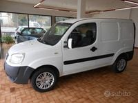 Usata Fiat Doblò 75 CV (55 kW) 2010 Bianco Monovolume