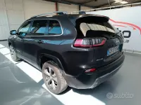 Usata Jeep Cherokee Limited 194 CV (142 kW) 2020 Grigio SUV