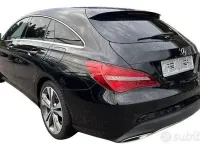 Usata Mercedes CLA200 Shooting Brake Premium 156 CV (114 kW) 2017 Nero Station wagon