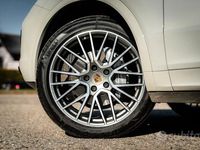 Usata Porsche Cayenne Platinum Edition 340 CV (250 kW) 2022 Bianco SUV