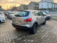 Usata Nissan Qashqai Tekna 110 CV (80 kW) 2007 Argento SUV