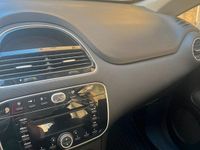Usata Fiat Grande Punto 90 CV (66 kW) 2017 Grigio Utilitaria