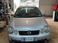 Usata VW Polo Cross 48 CV (35 kW) 2004 Grigio Utilitaria