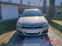 Usata Opel Astra 105 CV (77 kW) 2006 Grigio Station wagon