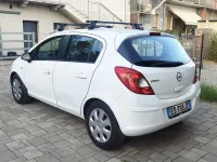 Usata Opel Corsa Edition 65 CV (47 kW) 2013 Bianco Utilitaria