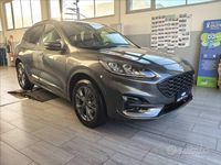 Usata Ford Kuga ST-Line X 190 CV (139 kW) 2023 Grigio SUV
