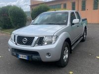 Usata Nissan Navara 190 CV (139 kW) 2015 Grigio Pick-up