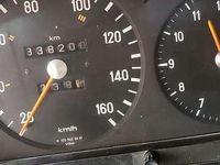 Usata Mercedes 240 71 CV (52 kW) 1986 Blu/azzurro