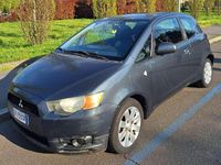 Usata Mitsubishi Colt 75 CV (55 kW) 2010 Grigio Utilitaria