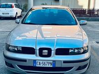 Usata Seat Leon 105 CV (77 kW) 2002 Grigio Berlina