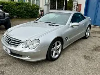 Usata Mercedes SL350 245 CV (180 kW) 2005 Argento Cabrio