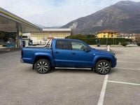 Usata VW Amarok Aventura 258 CV (189 kW) 2018 Blu/azzurro Pick-up