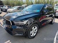 Usata Volvo XC40 Business Edition 150 CV (110 kW) 2019 Nero SUV