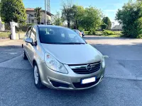 Usata Opel Corsa Cosmo 80 CV (58 kW) 2008 Oro Utilitaria