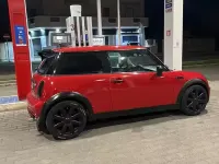 Usata Mini ONE 90 CV (66 kW) 2007 Rosso Utilitaria