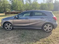 Usata Mercedes A180 109 CV (80 kW) 2017 Grigio Utilitaria