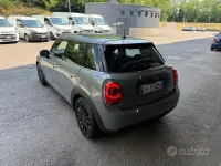 Usata Mini ONE 75 CV (55 kW) 2016 Grigio Utilitaria