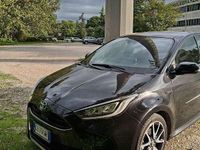 Usata Toyota Yaris Hybrid Lounge 92 CV (67 kW) 2021 Nero Berlina