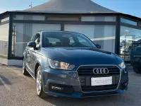 Usata Audi A1 Attraction 90 CV (66 kW) 2015 Blu Utilitaria