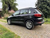 Usado VW Tiguan Trendline 110 CV (80 kW) 2015 Negro SUV