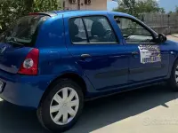 Usata Renault Clio 58 CV (42 kW) 2009 Bluazzurro Utilitaria