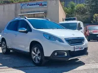 Usata Peugeot 2008 Allure 92 CV (67 kW) 2014 Bianco SUV