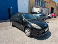 Usata Renault Clio II 75 CV (55 kW) 2010 Nero Berlina