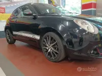 Usata Alfa Romeo MiTo Distinctive 105 CV (77 kW) 2011 Nero Utilitaria