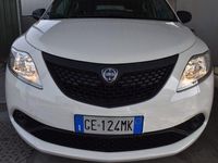 usata Lancia Ypsilon 3ª serie 1.0 FireFly 5 porte S&S Hybrid Ecochic Silver