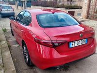 Usata Alfa Romeo Giulia 150 CV (110 kW) 2016 Rosso Berlina