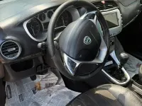 Usata Lancia Delta 120 CV (88 kW) 2009 Utilitaria