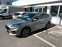 Usata Ford Kuga 120 CV (88 kW) 2022 Grigio SUV