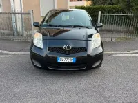 Usata Toyota Yaris Sol 101 CV (74 kW) 2009 Nero Utilitaria