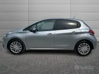 Usata Peugeot 208 Allure 83 CV (61 kW) 2018 Grigio Utilitaria