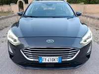 Usata Ford Focus Vignale 120 CV (88 kW) 2019 Grigio Station wagon
