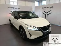 Usata Nissan Qashqai N-Connecta 140 CV (102 kW) 2022 Bianco/tetto nero / metallizzato SUV