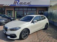 Usata BMW 118 Sport Line 150 CV (110 kW) 2021 Bianco Utilitaria