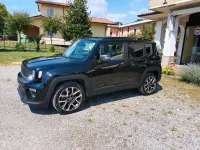 Usata Jeep Renegade Trailhawk 179 CV (131 kW) 2022 Nero SUV