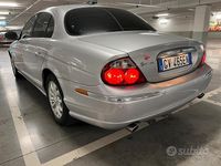 Usata Jaguar S-Type S 2024 Grigio Berlina