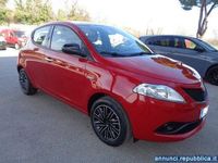 usata Lancia Ypsilon 1.2 69 CV 5 porte Gold