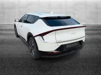 Usata Kia EV6 55 kW (76 CV) 2022 Bianco SUV