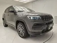 Gebraucht Jeep Compass Summit 131 PS (96 kW) 2025 Grau SUV