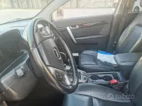 Usata Chevrolet Captiva 184 CV (135 kW) 2012 Grigio SUV